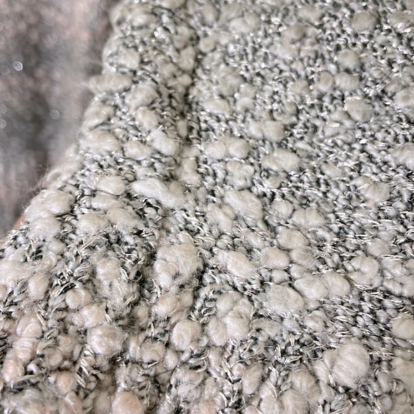 Popcorn Cowl Neck Gray & Pink With Silver Thread Sweater Size XL - Picture 4 of 8